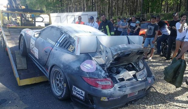 Porsche-after-crash