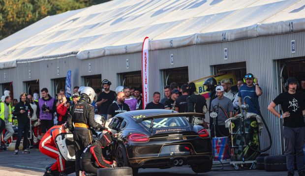 ea2751df-e0b5-4ce1-b9d7-9c4f9acdfb89